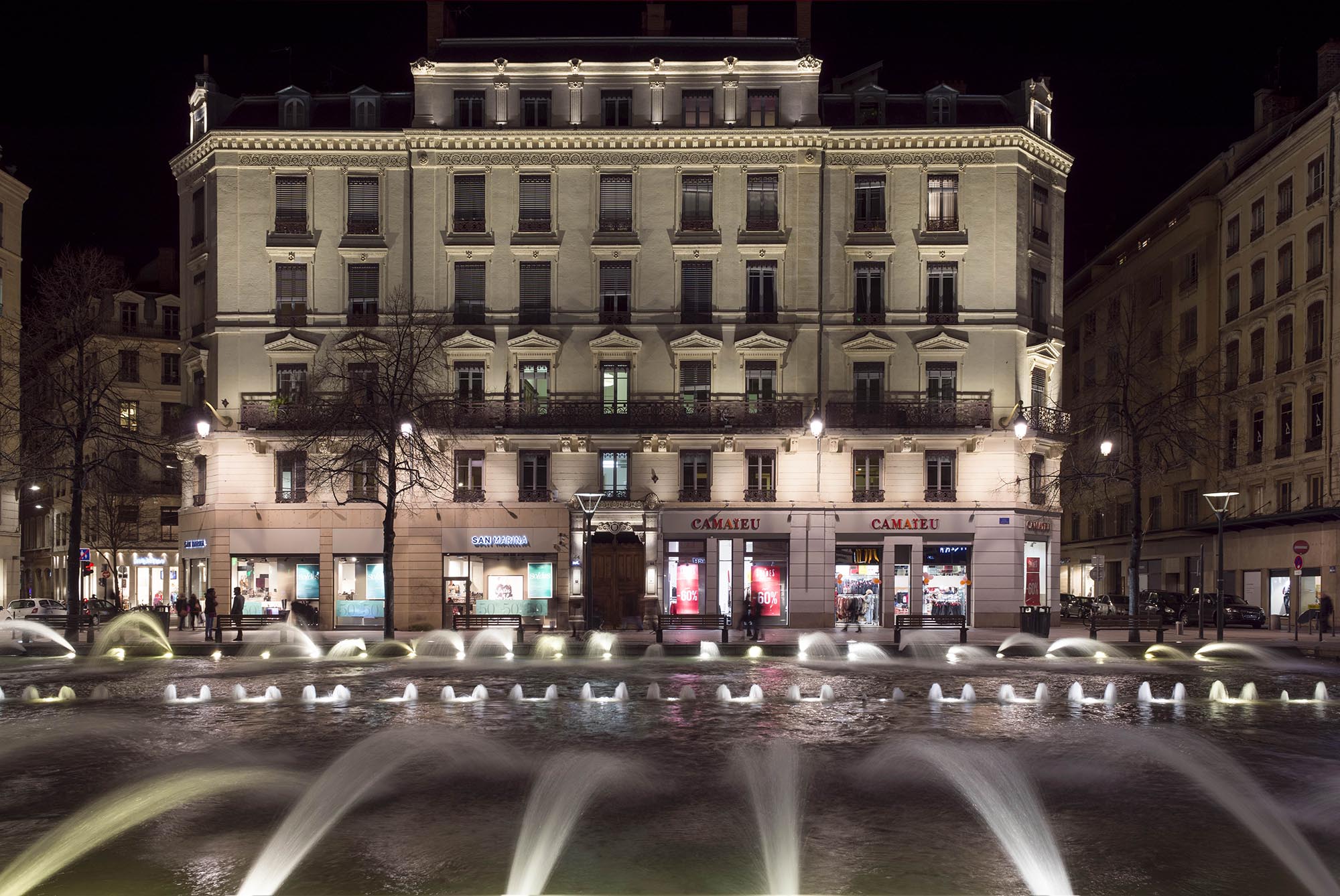 2015.Facade 44 place de la Republique ∏ Michel Djaoui (4)