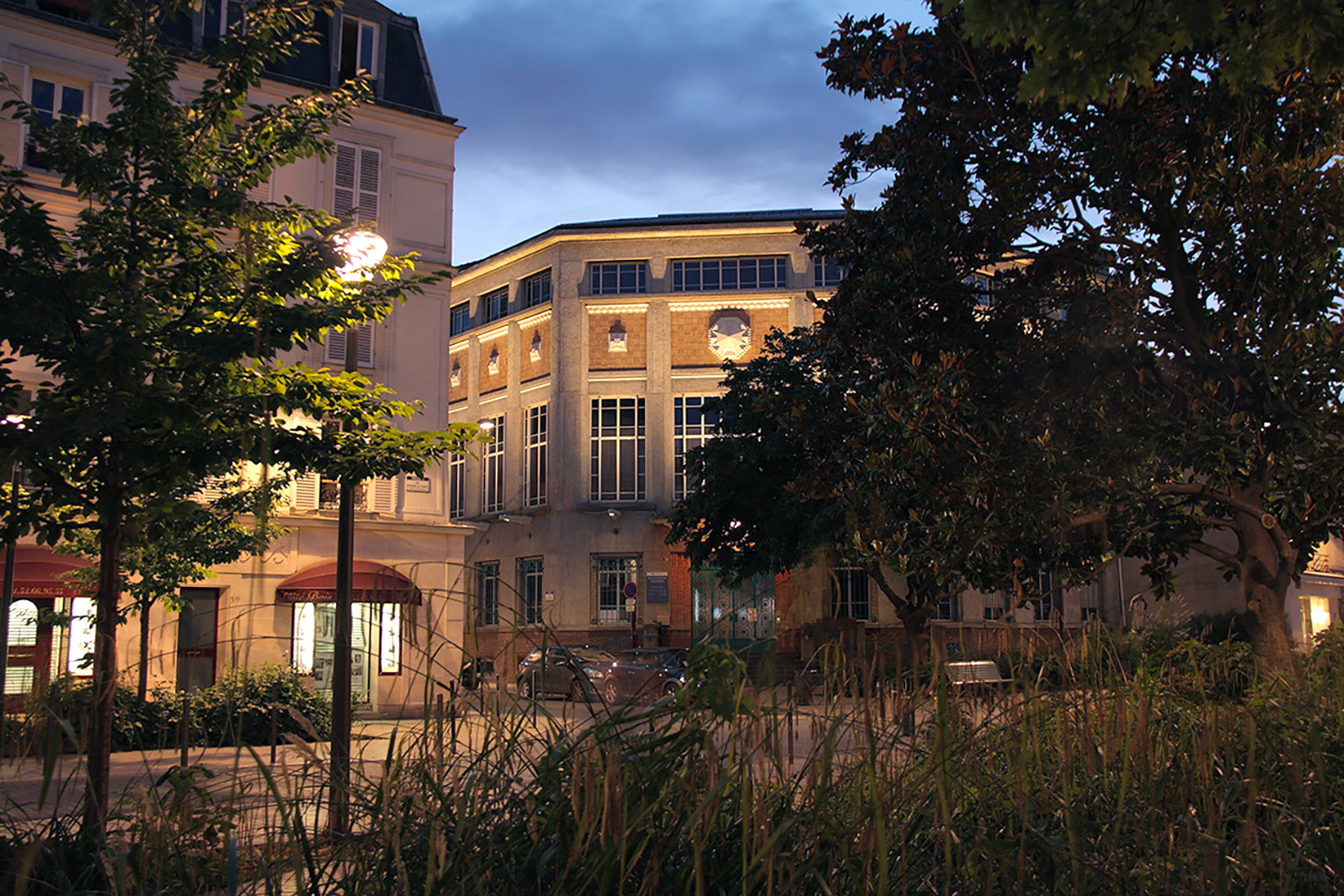 Maison-des-Associations-Vincennes-France-Concepteur-lumiere-et-photo-Stephane-Servant-Atelier-S2-1